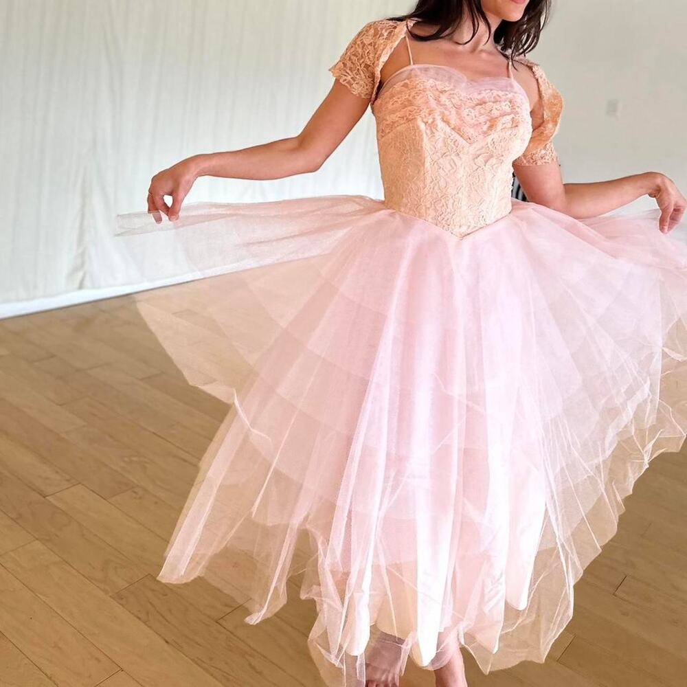 Vintage Women’s Small Dress Pink Gown Romantic Lace Tiered Bolero Princess Fairy